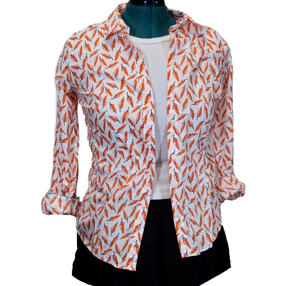White and Orange Red Chili Pepper Button Blouse Sz Small Long Sleeve